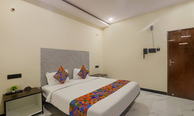 Nagpur Hotel | Fabhotel Golden Mist