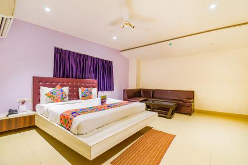 Bhubaneshwar Hotel | FabHotel Pentagon Next - Bhubaneswar Railway Station