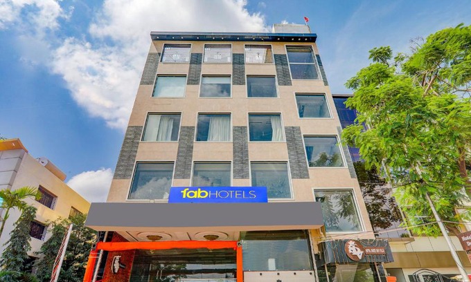 Kalyanpur Hotel | FabHotel Prime Shree Dev Villa