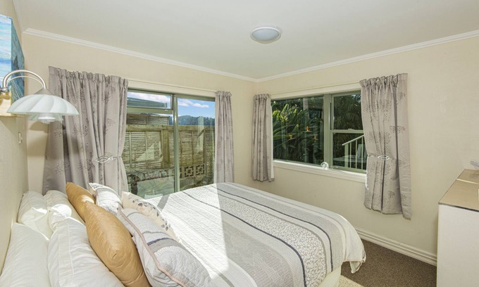 Paihia House | FABOULOUSE SEA VIEW 4 BED ROOM HOUSE