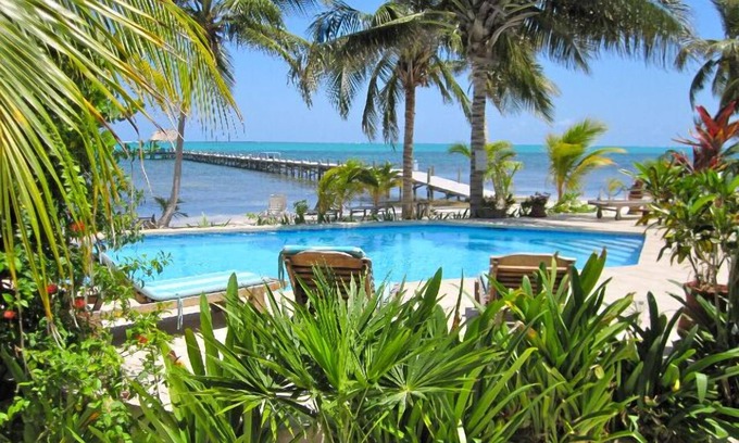 San Pedro Condo | Fabulous! On Beach, 3Bd/3Ba Pool, Dock, Top Reviews Christmas Open 12/20 - 12/27