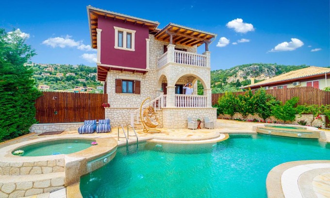 Apolpaina Villa | Fairytale Villa