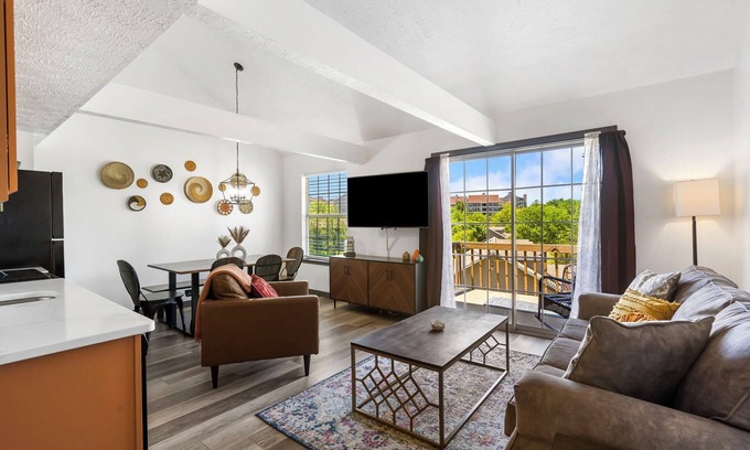 Table Rock Condo | Fall Creek Loft | Resort Amenities