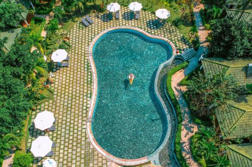 Cua Lap Resort | Famiana Green Villa