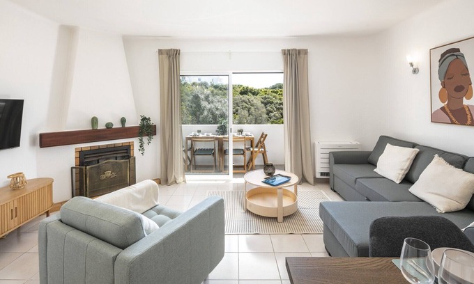 Carvoeiro Apartment | Family-Friendly Apartment in Carvoeiro
