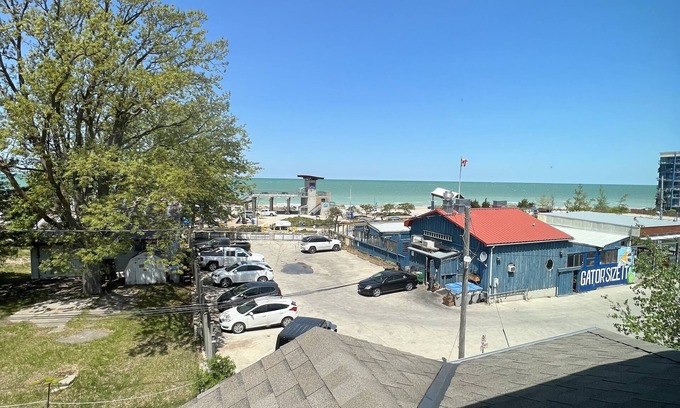 Grand Bend Cottage | Family Getaway, Steps from Grand Bend Main Beach!