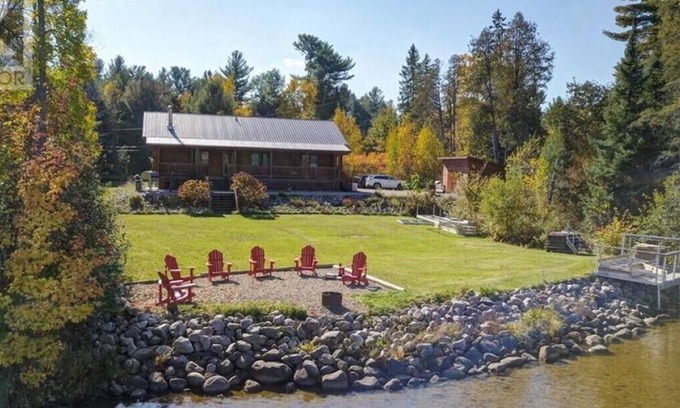Golden Lake Cottage | Family Oriented waterfront Log Cabin with new hot tub and sauna.