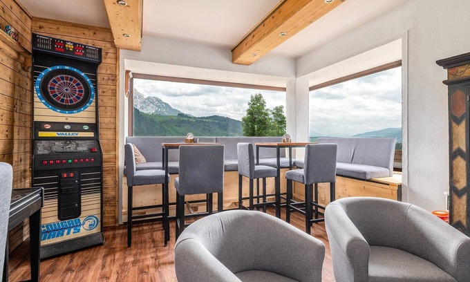 Michaelerberg-Pruggern House | Family room with shower, WC - Panoramahotel Stocker