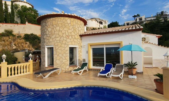 Monte Pego Villa | Fantastic holiday home with private pool and panoramic view, WIFI, air conditioning