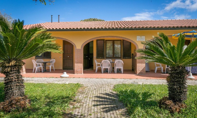 Campiglia Marittima Other | Farmhouse "Il Girasole - Fico D'India" with Shared Pool, Shared Garden & Wi-Fi