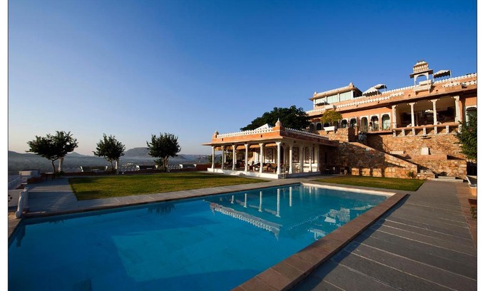 Udaipur Resort | Fateh Garh Resort by Fateh Collection