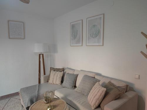 Cornella de Llobregat Apartment | Feel Welcome Barcelona 10