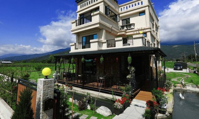 Fenglin Bed & Breakfast | Feng Lin Zui Mei B&B