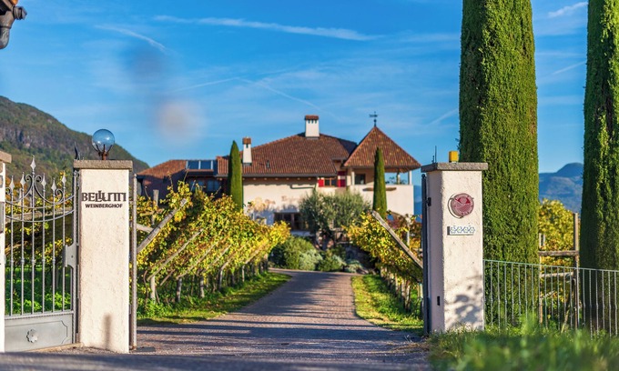 Tramin Apartment | Ferienwohnung Lagrein im Weinberghof Bellutti Urlaub auf dem Weinbauernhof