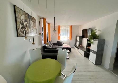 Sonnen Apartment | Ferien- und Businesswohnung Relax im ersten Stock