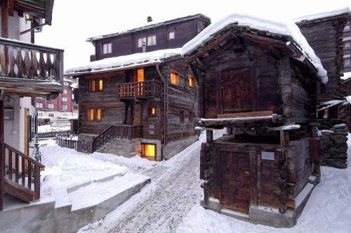 Zermatt Ski Chalet | Ferienapartement Hinterdorf