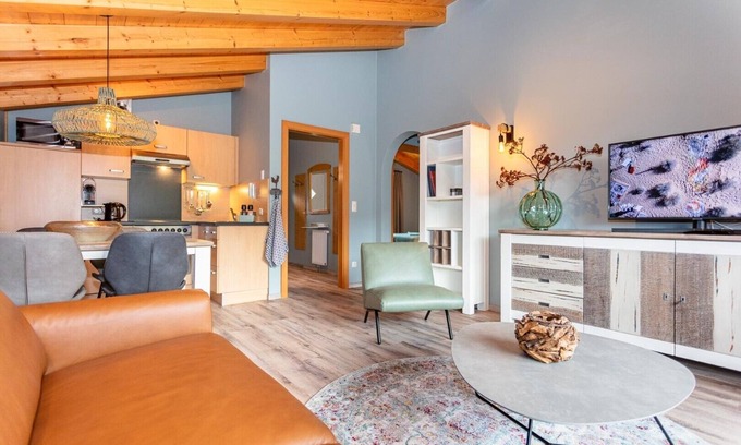 Fieberbrunn Apartment | Feriendorf-Wallenburg/4-person holiday apartment with balcony