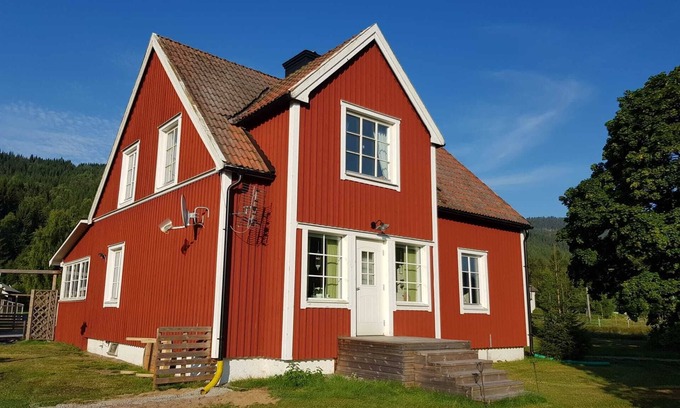 Torsby O House | Ferienhaus auf Großem Grundstück mit Sauna und Hottub