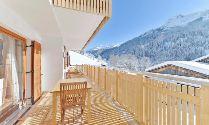 Kloesterle am Arlberg House | "Ferienhaus in Klösterle" with Mountain View, Wi-Fi, Balcony, Terrace & Garden