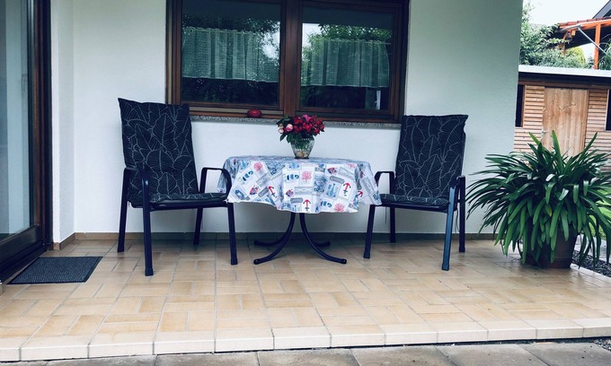 Stockach Apartment | Ferienwohnung Grüner