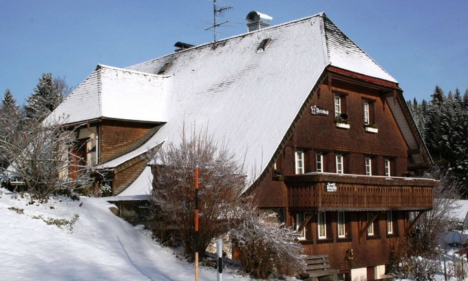 Urberg Apartment | Ferienwohnung im Schwarzwald mit Garten