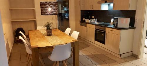 Bitburg Apartment | Ferienwohnung KaMa