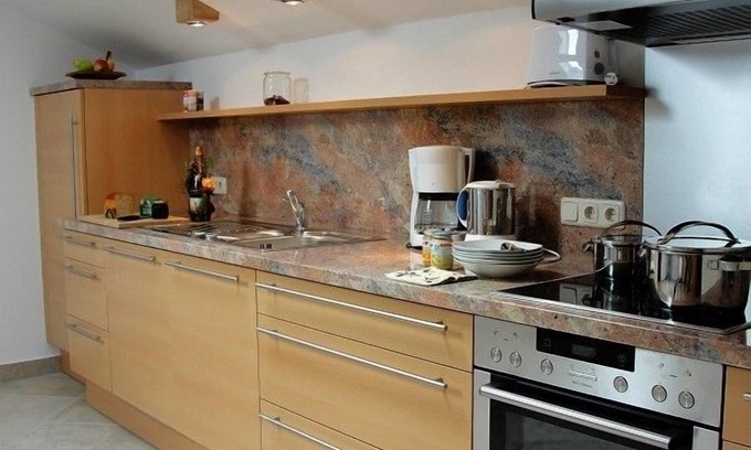 Chieming Apartment | Ferienwohnung "Marienkäfer" mit 2 Schlafzimmer und Balkon