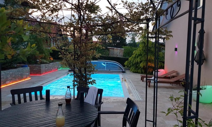 Puch bei Weiz Apartment | Ferienwohnung mit Pool an der Apfelstraße