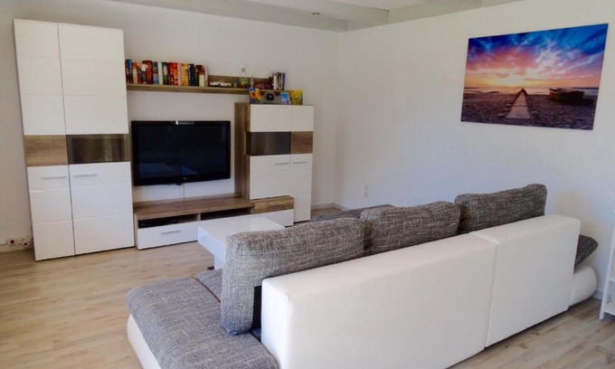 Michelsneukirchen Apartment | Ferienwohnung Piller 4 Sterne