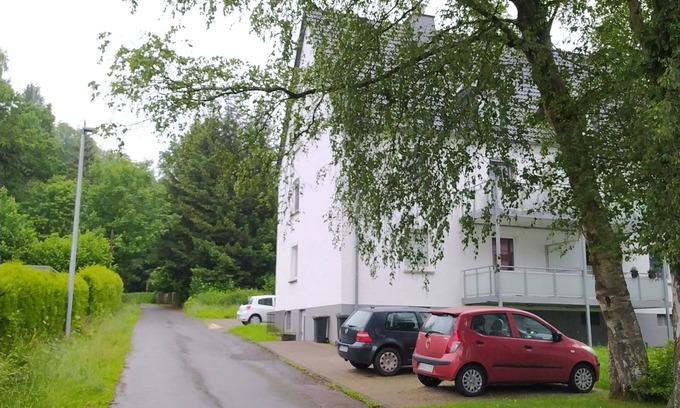 Meschede Apartment | Ferienwohnung Ruhe am Walde