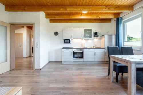 Tannenhausen Apartment | Ferienwohnung Wattenmeer für 2 Personen am Badesee Tannenhausen