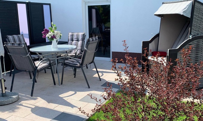 Barth House | Ferienwohnung Weidenblick