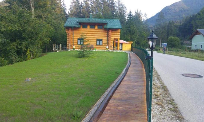 Muhldorf Apartment | Ferienwohnungen Blockhaus - Zwergenhäusl Grünau im Almtal