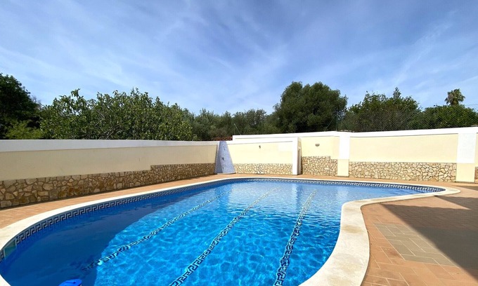 Ferreiras Apartment | Ferreiras Residence With Pool by Homing