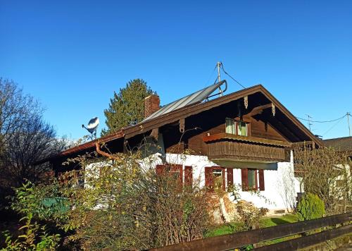 Marquartstein Apartment | Fewo am Glückswegerl