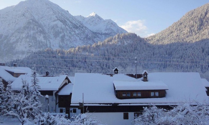 Bad Oberdorf Apartment | FEWO Stieglitz, south-facing balcony, mountain view - Haus Sonnenruh