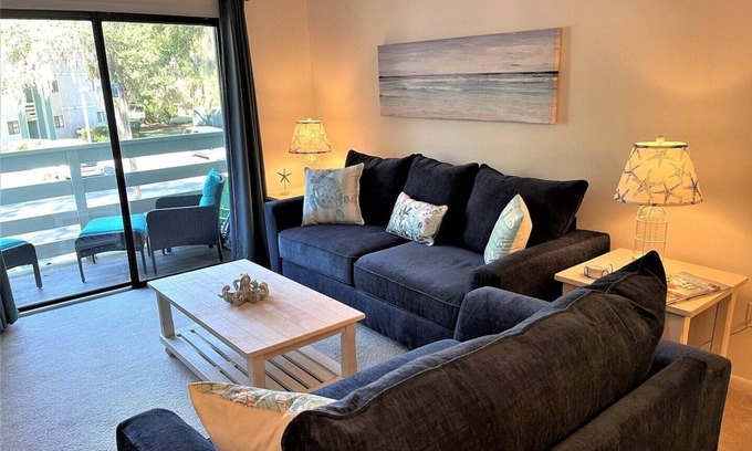 Folly Field Condo | Fiddler's Cove 14F - Heated Pool and Hot Tub