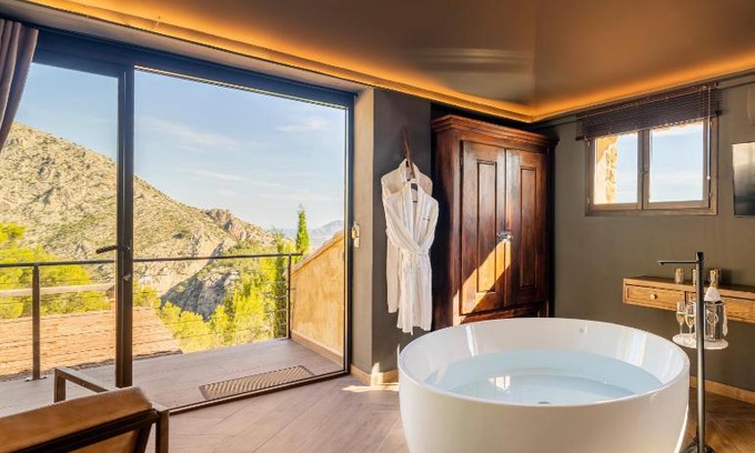 Bolulla Bed & Breakfast | Finca el Tossal - Adults Only