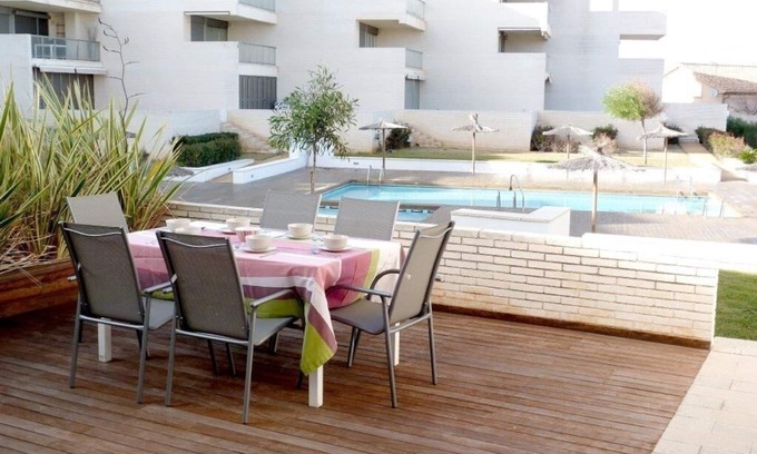 Molinell Apartment | FIRST LINE BEACH APARTMENT WITH SEA VIEWS. WIFI.