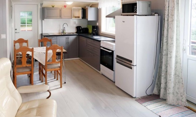 Hyllestad House | Fjordperlen by Interhome