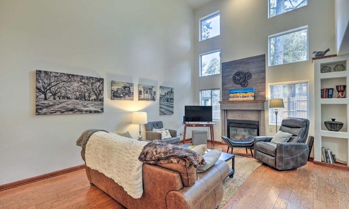 Woodlands Village House | Flagstaff Retreat with Patio and Grill about 1 Mi to NAU!