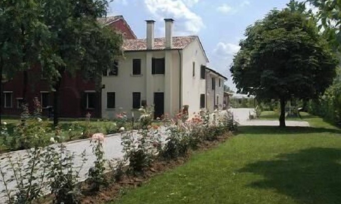 Codogne Apartment | Flat 'Rose' with terrace