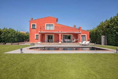 Perelada Villa | Flateli Peralada