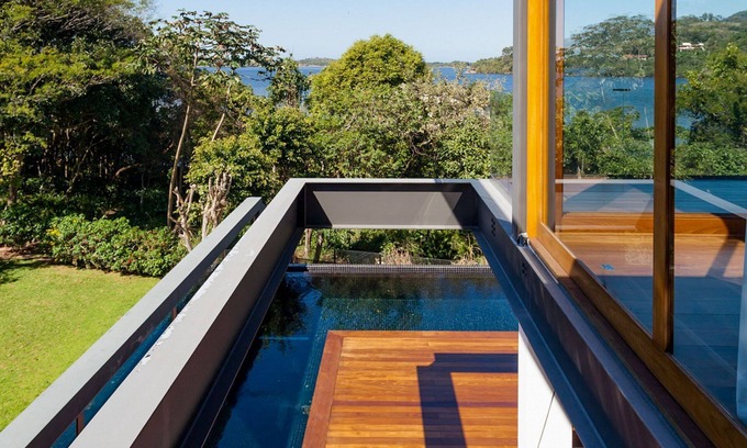 Lagoa da Conceicao Villa | Flo001 - Modern house in Florianópolis