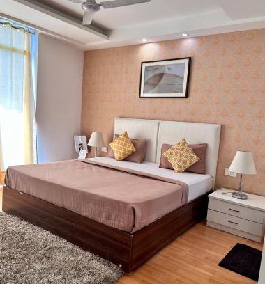 DLF City Hotel | Flock Hotel I Golf Course Road Near Dlf Phase 1 Metro station I Gurugram