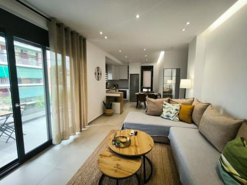 Peristeri Apartment | Floral Home 2 - 1st floor apt with private parking!