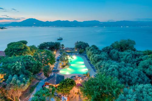 Kato Rodini Resort | Florida Blue Bay Resort & Spa