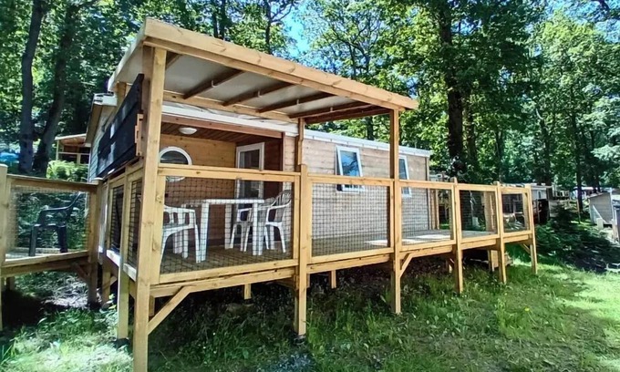 Yport House | Flower Camping La Chênaie * - Mobile home Standard Wood 24m2 2 bedrooms + semi covered terrace 18m2 + TV 4 persons