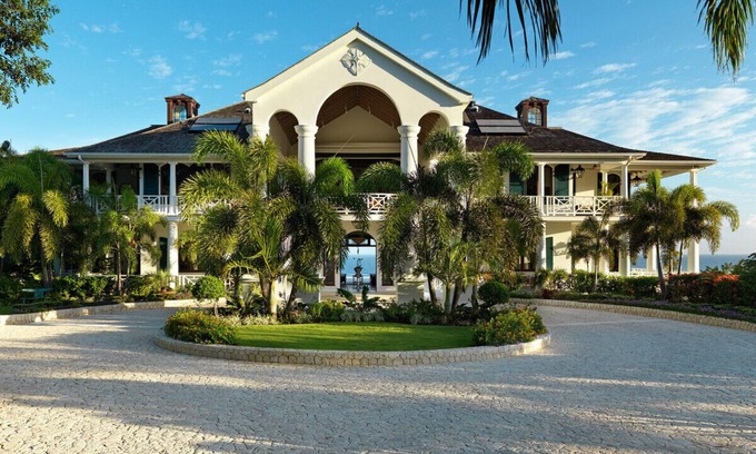 Montego Bay Villa | Flower Hill Villa Montego Bay Horseback riding and golf nearby