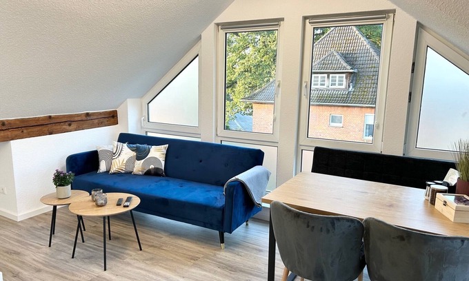 Kaltenweide Apartment | Flughafennähe, 24h-self-checkin, große Dachterrasse, WLAN, Smart-TV, Klima
